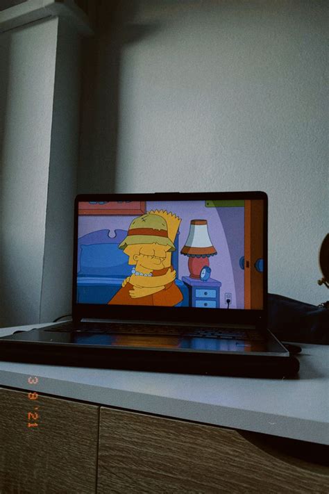 Simpson hug