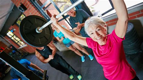 Weight Training for Seniors: The Importance of Strength Training in Your 60s