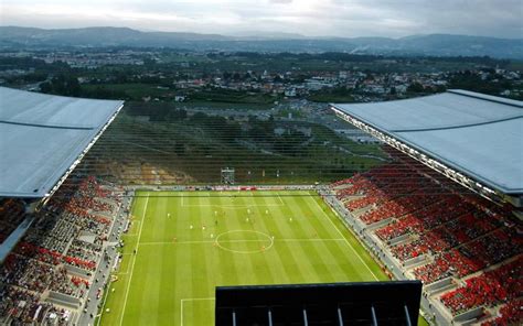 Fútbol en estadios de autor | Estadios, Estadio de futbol, Fútbol