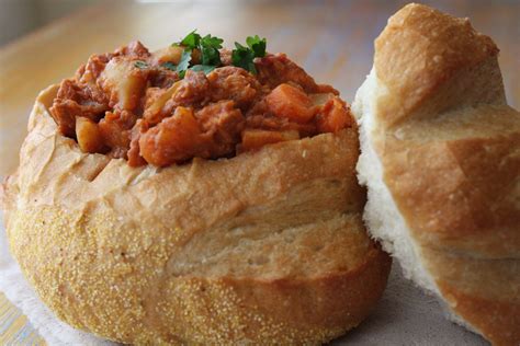 South African Bunny Chow | Recipe | Bunny chow, African food, South ...