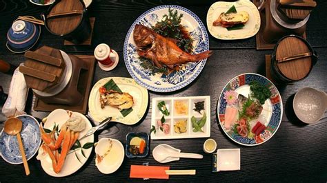 How to Stay at a Ryokan: Dinner