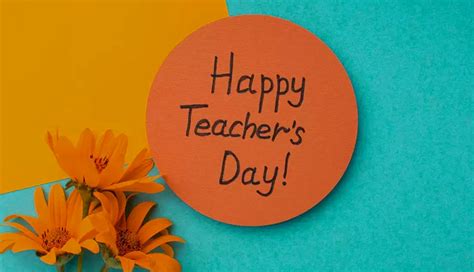 Happy Teachers' Day 2023: Heartfelt Wishes, Messages, and Quotes - lifeberrys.com