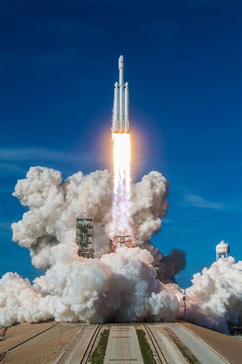 Get ready for these rocket milestones in 2019 | MIT Technology Review