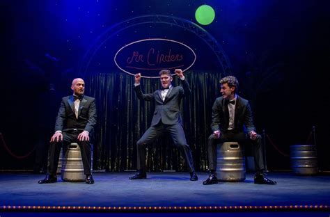 BOUNCERS by John Godber - Old Laundry Theatre