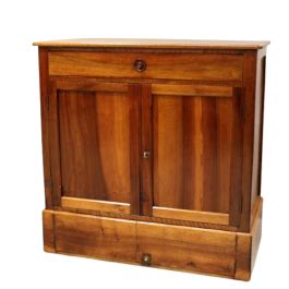 Small antique Louis Philippe sideboard in walnut from the 1800s | Grand ...