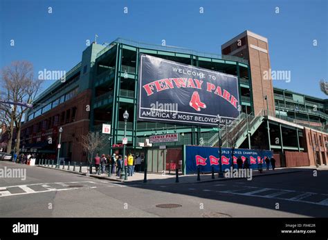 Exterior, Fenway Park, Boston, Massachusetts USA Stock Photo - Alamy