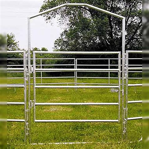 Horse Round Pen Panels | Portable Horse Round Pens | RAMM Horse Fencing & Stalls