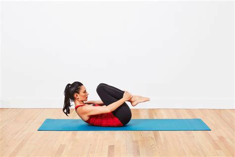 Mat Pilates, Pilates Workout Routine, Pilates At Home, Pilates Body, Leg Day Workouts, Gym ...