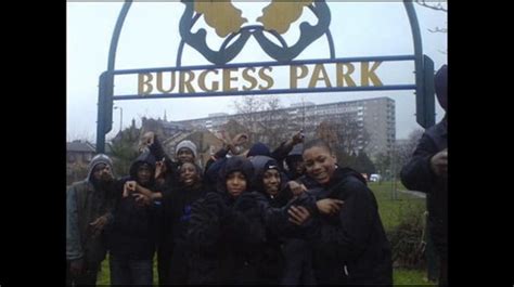 GAS Gang 🟣🟢 members posted in front of main Peckham Boys ⚫️ spots, in 2007. Notable members in ...