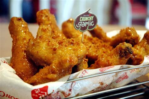 DUDE FOR FOOD: Change is Delicious with BonChon Chicken's New Crunchy Garlic