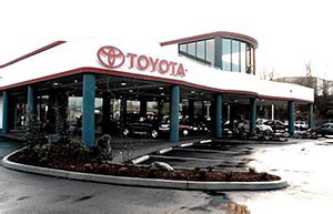 Larson Toyota Tacoma Service Department