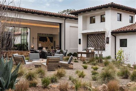 Ellen DeGeneres' House: Inside Her Dreamy California Estate - First Grade Appliances