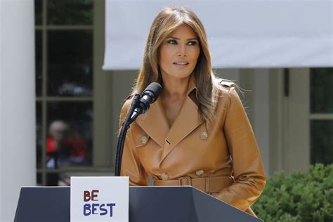 Melania Trump Talks Up Homework With Kids on 'Be Best' Tour - Bloomberg