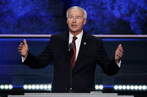 GOP Arkansas Governor Comes Out Against Trump 2024 Run, Says It Would 'Hurt' Republicans