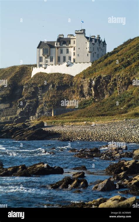 Dunbeath Castle High Resolution Stock Photography and Images - Alamy