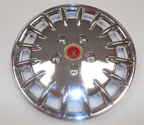 Checker Motor Cars - Chrome Wheel Covers