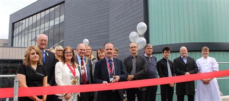 Petroc College opens doors to multi-million pound Lifestyle Centre | News | LHC