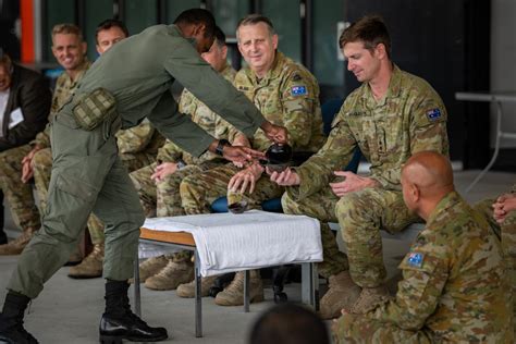 Ceremony welcomes Fijian soldiers - CONTACT magazine