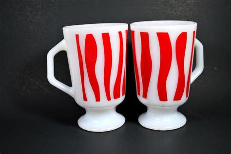 Fire King Mugs Red and White Footed Coffee Cups Set of Two | Vintage milk glass, Milk glass ...