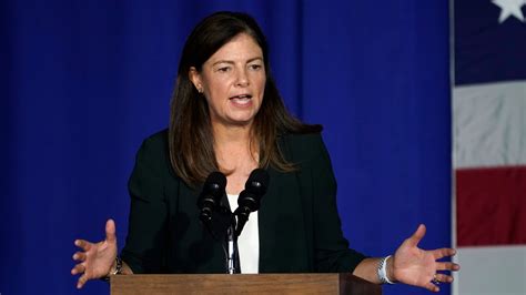 Kelly Ayotte Announces Run for Governor in New Hampshire - The New York Times