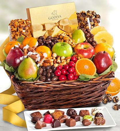 Fruit Baskets Delivered | Fruit Baskets Near Me | Shari’s Berries