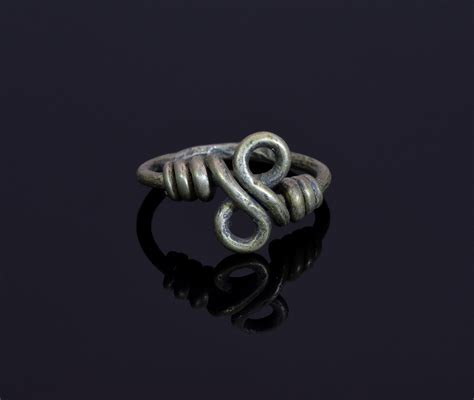 Sold Price: VIKING SILVER KNOT RING - Invalid date GMT