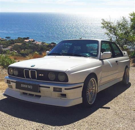 BMW E30 M3 white | Dream cars, Bmw, Bmw e30 m3