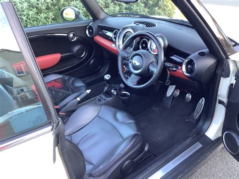 MINI COOPER 1.6 CONVERTIBLE, MANUAL, 2010 LCI MODEL | eBay