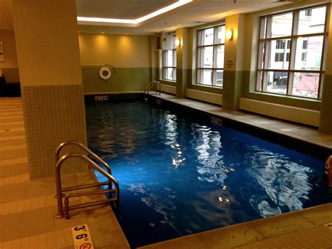 Embassy Suites by Hilton Chicago Downtown River North Pool: Pictures & Reviews - Tripadvisor