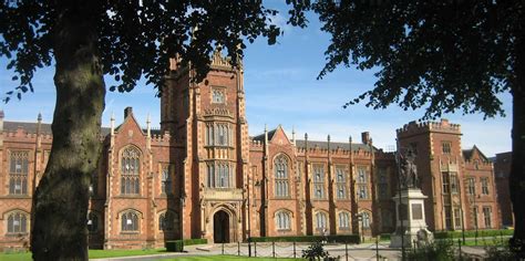 Queen's University Belfast, Belfast - Book Tickets & Tours | GetYourGuide