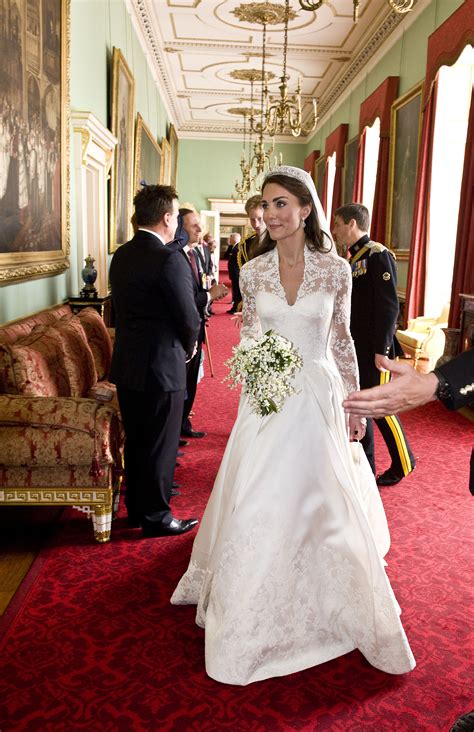 Kate Middleton's Wedding Reception Dress: A Look Back At The Iconic ...