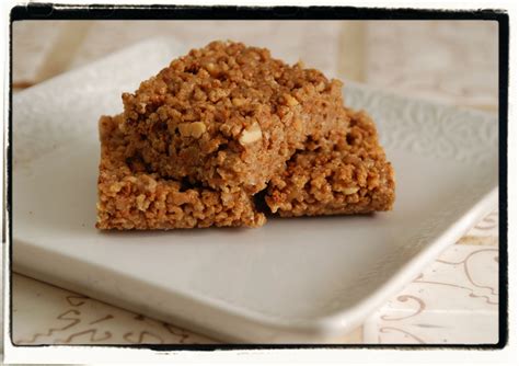 Lori Jean Cooks!: RECIPE: Grape Nuts Peanut Butter Bars