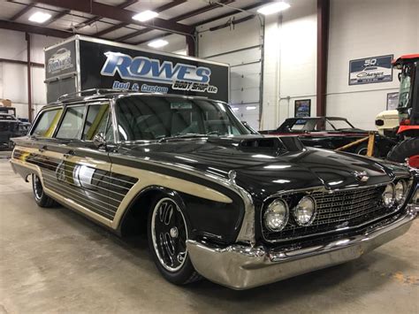 1960 Ford Country Squire Wagon with a Coyote V8 – Engine Swap Depot