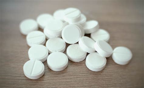 Side Effects of Taking Oxycodone for Headaches