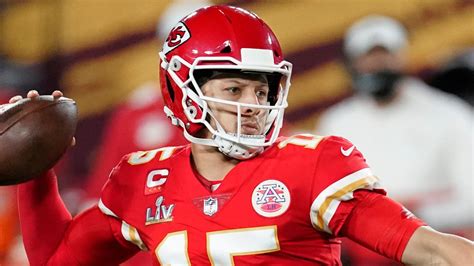 Patrick Mahomes: Kansas City Chiefs quarterback expected to take part in OTAs following ...