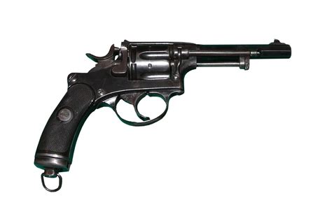 File:Revolver-p1030107.jpg - Wikipedia