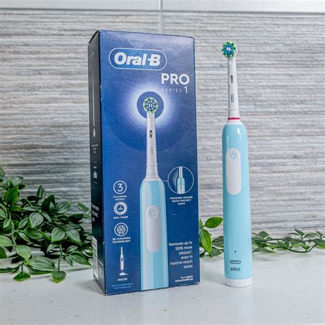 Oral-B Pro 1 vs Pro 3 - Electric Teeth