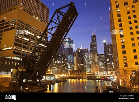 USA, Illinois, Chicago, Chicago River illuminated at night Stock Photo - Alamy