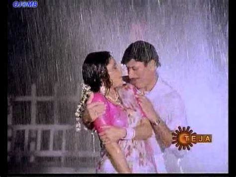 Roopa Ganguly rain song - YouTube