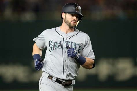 Mariners´ Mitch Haniger undergoes second surgery | Heritage Sports