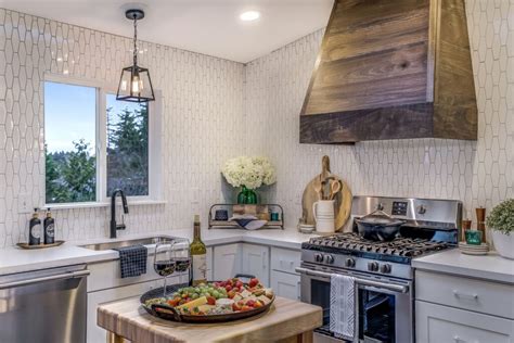 5 Tile Designs to Inspire Your Kitchen Backsplash - JL Remodeling