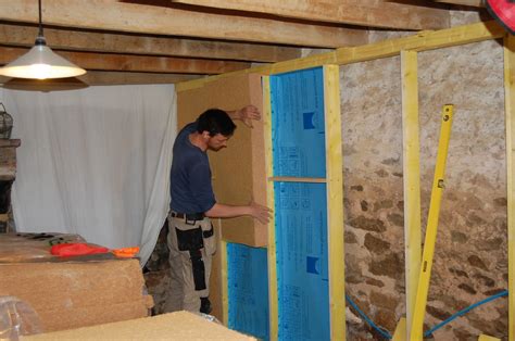 msurm: isolation mur, panneaux fibres bois, finition placos BA13