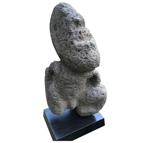 Important Ancient Hawaiin Aumakua Stone Sculpture 1810 Honolulu Provenance at 1stDibs