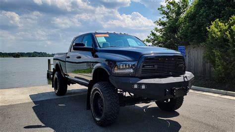 2018 Ram 2500 Tradesman Lifted 4x4 WITH CUSTOM DV8 STEEL BUMPERS ...