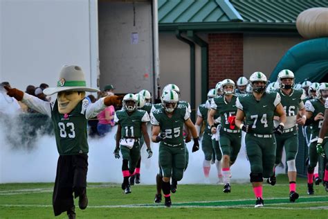 Stetson Football's Winning Season Leads to Possible Awards - Swann Real Estate