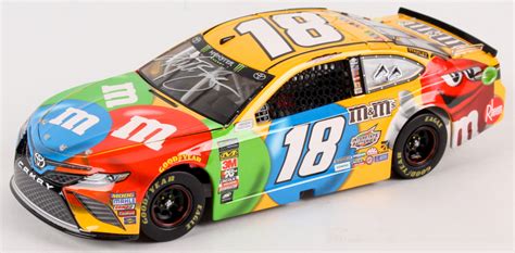 Nascar Kyle Busch Number 18