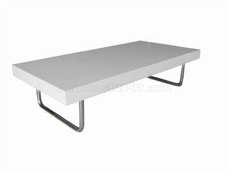 White Finish Modern Coffee Table w/Metal Legs