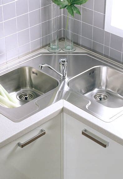 10 Clever Corner Kitchen Sink Ideas To Save E