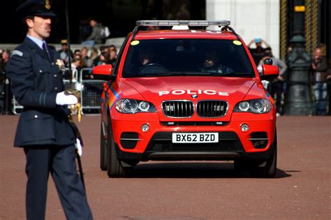 BMW X5 police car (Buckingham Palace) - A photo from London United ...