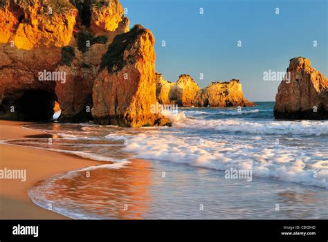 Portugal, Algarve: Beach Prainha near Alvor Stock Photo - Alamy